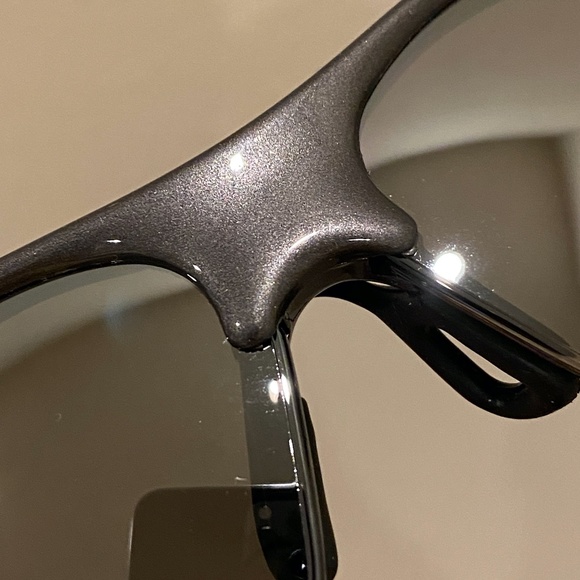 Mens Sunglasses Gunmetal Frame Silver NEW Safety Glasses NIB orig package bag OS - Picture 5 of 6